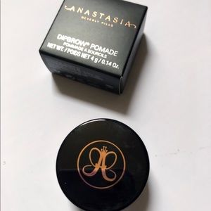 Anastasia Eyebrow Pomade (blonde)